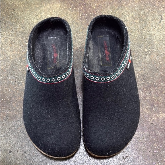 Halfinger clogs - Picture 1 of 4